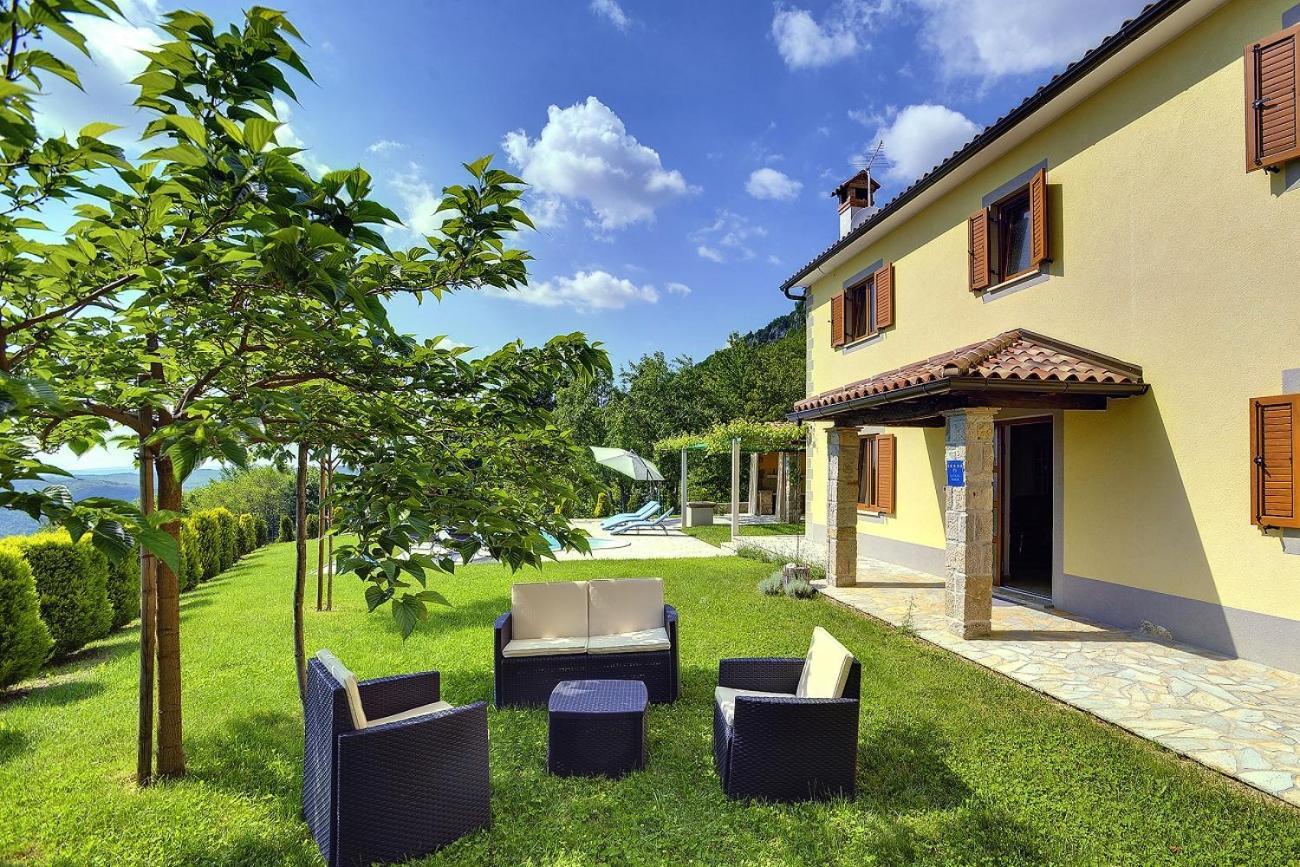 Villa Bella Lupoglav  Extérieur photo
