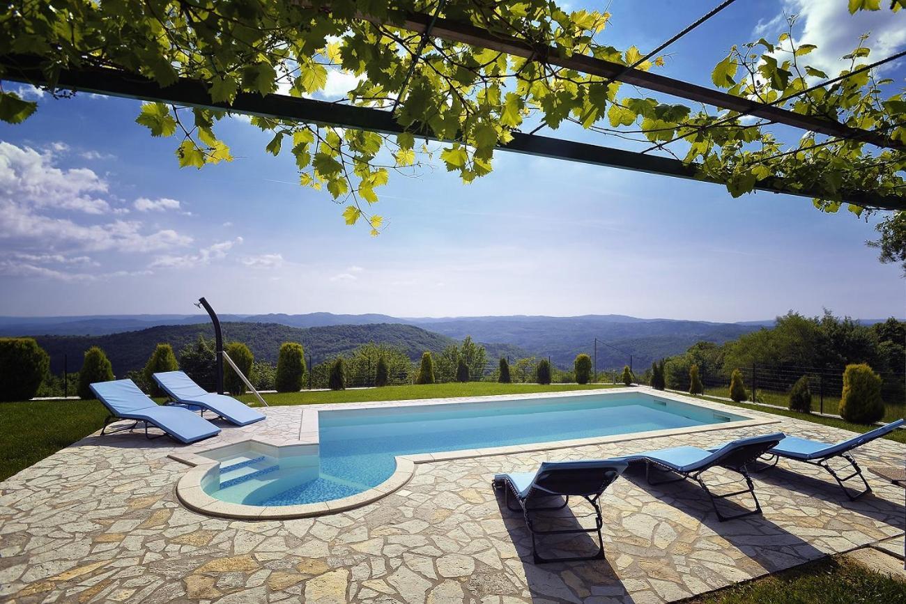 Villa Bella Lupoglav  Extérieur photo